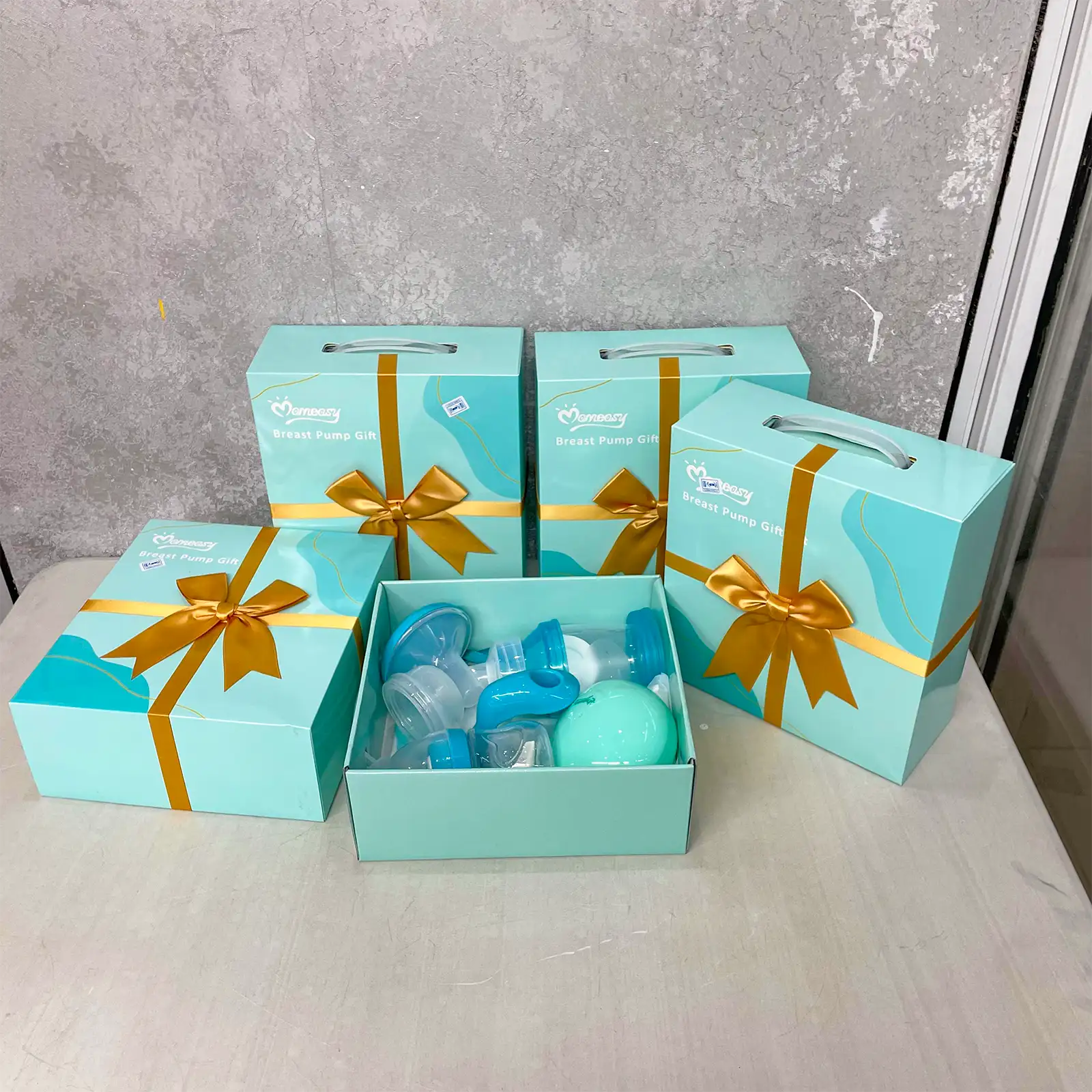 Mom Easy Breast pump Gift set
