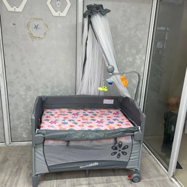 Playpen/Co-sleeper