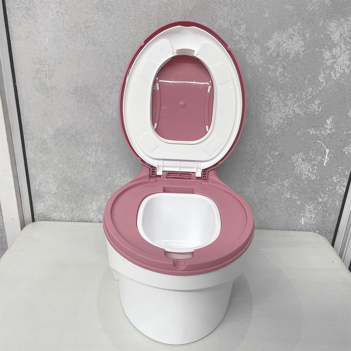 Portable baby toilet training potty