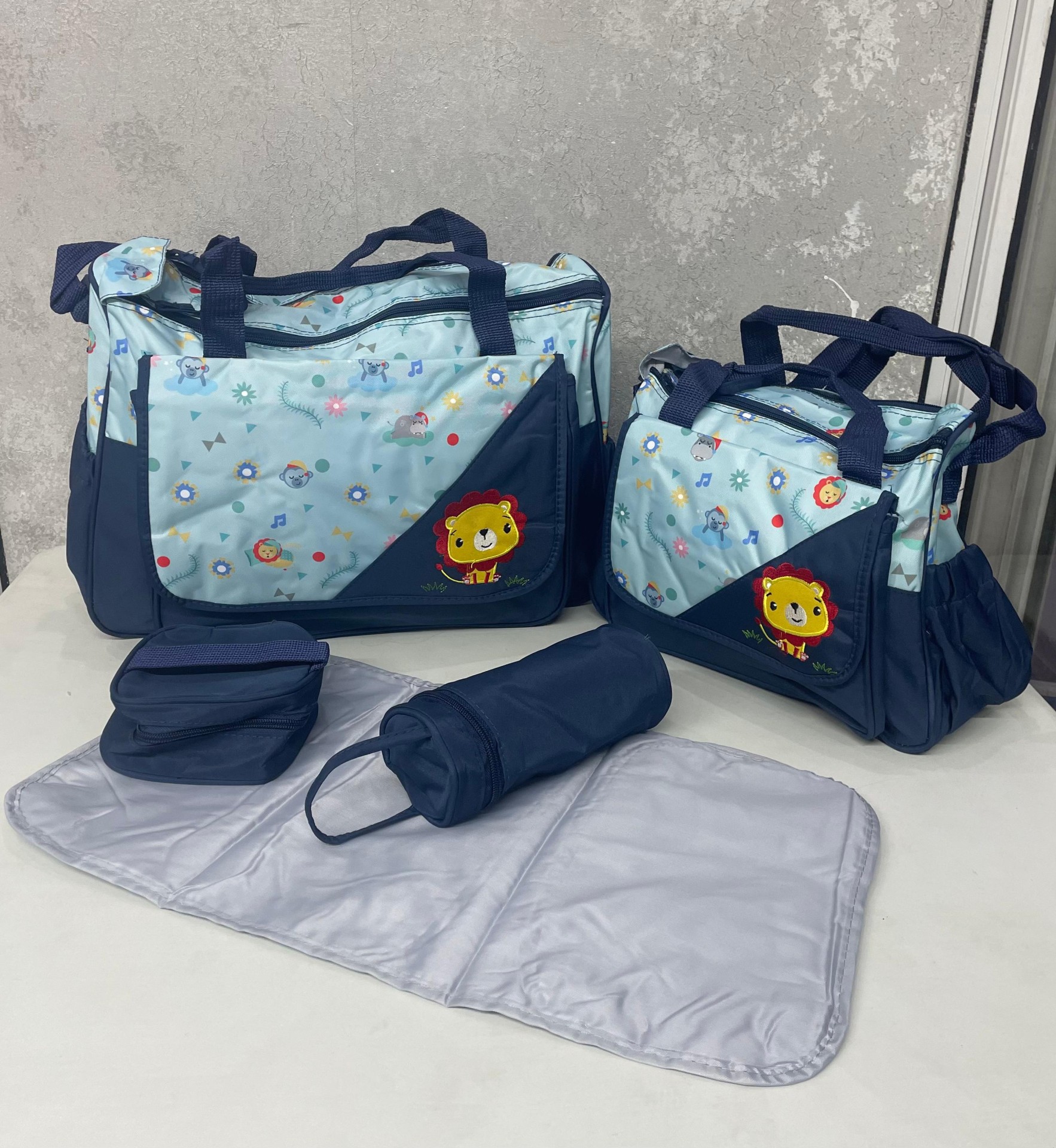 5 in 1 Diaper Bag - Image 4