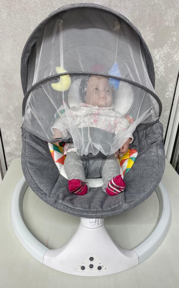 Baby swing