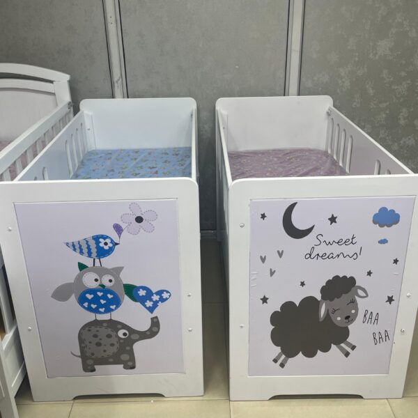 Baby cots